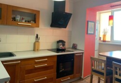 Здається 2-х кімнатна квартира в р-ні Вишенька. Все є, гарний стан. фото 1 Здається 2-х кімнатна квартира в р-ні Вишенька. Все є, гарний стан. фото 1