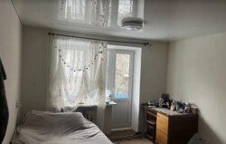 Здається 1-но кімнатна квартира в р-ні Слов'янка. Все є, простий житловий стан. фото 1 Здається 1-но кімнатна квартира в р-ні Слов'янка. Все є, простий житловий стан. фото 1