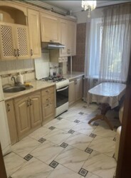 Здається 3-х кімнатна квартира студія в Ленінському р-ні, в гарному стані. АГВ фото 1 Здається 3-х кімнатна квартира студія в Ленінському р-ні, в гарному стані. АГВ фото 1