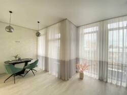       Premier Tower. -   9