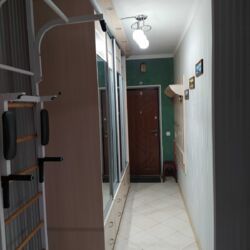 Здається 1-но кімнатна квартира, все є, гарний стан, р-н Центрального ринку фото 4 Здається 1-но кімнатна квартира, все є, гарний стан, р-н Центрального ринку фото 4