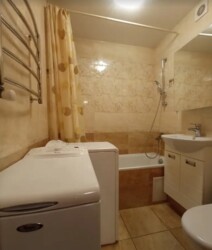 Здається 1-но кімнатна квартира у районі Вишеньки. Все є, житловий стан. фото 8 Здається 1-но кімнатна квартира у районі Вишеньки. Все є, житловий стан. фото 8