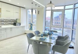 Здається 3-х кімнатна квартира. Цент міста. Стан Люкс. Є абсолютно все фото 10 Здається 3-х кімнатна квартира. Цент міста. Стан Люкс. Є абсолютно все фото 10