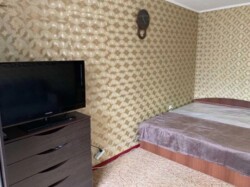 Здається 1-но кімнатна квартира в р-ні Вишенька. Гарний стан. фото 3 Здається 1-но кімнатна квартира в р-ні Вишенька. Гарний стан. фото 3