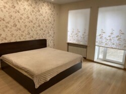 Здається 2-х кімнатна квартира в Старому місті. Добрий стан. фото 2 Здається 2-х кімнатна квартира в Старому місті. Добрий стан. фото 2