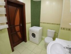 Здається 2-х кімнатна квартира в Центрі міста. Гарний стан, все є для життя фото 6 Здається 2-х кімнатна квартира в Центрі міста. Гарний стан, все є для життя фото 6