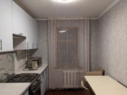 Здається 3-х кімнатна квартир в гарному стані. Все є. Р-н нижня Слов'янка. фото 1 Здається 3-х кімнатна квартир в гарному стані. Все є. Р-н нижня Слов'янка. фото 1