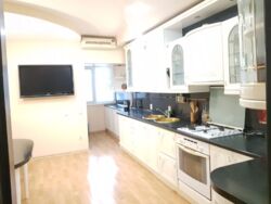 ÎÐÅÍÄÀ Å˲ÒÍί 4-ʲÌÍÀÒÍί ÊÂÀÐÒÈÐÈ Â ÑÀÌÎÌÓ ÖÅÍÒв ôîòî 4 ÎÐÅÍÄÀ Å˲ÒÍί 4-ʲÌÍÀÒÍί ÊÂÀÐÒÈÐÈ Â ÑÀÌÎÌÓ ÖÅÍÒв ôîòî 4