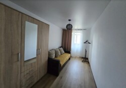 Здається 4-х кімнатна квартира в р-ні Слов'янка. Все є, добрий стан. фото 8 Здається 4-х кімнатна квартира в р-ні Слов'янка. Все є, добрий стан. фото 8