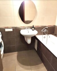 Здається 2-х кімнатна квартира в замостянському районі. Все є для життя. Гарний стан фото 8 Здається 2-х кімнатна квартира в замостянському районі. Все є для життя. Гарний стан фото 8