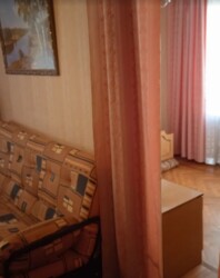 Здається 3-х кімнатна квартира в р-ні Вишенька, простий стан. фото 4 Здається 3-х кімнатна квартира в р-ні Вишенька, простий стан. фото 4