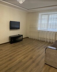 Здається 1-но кімнатна квартира в р-ні Поділля. Все. Гарна. фото 2 Здається 1-но кімнатна квартира в р-ні Поділля. Все. Гарна. фото 2