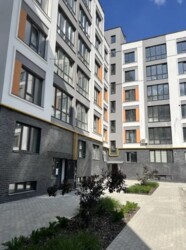 Здається 1-но кімнатна квартира в Центрі міста, ЖК Родинний маєток. фото 1 Здається 1-но кімнатна квартира в Центрі міста, ЖК Родинний маєток. фото 1