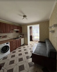 Здається 1-но кімнатна квартира в р-ні Вишенька. Гарний житловий стан. фото 7 Здається 1-но кімнатна квартира в р-ні Вишенька. Гарний житловий стан. фото 7