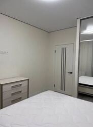 Здається з новим ремонтом 1-но кімнатна квартира в новобудові Дім на Янгеля фото 3 Здається з новим ремонтом 1-но кімнатна квартира в новобудові Дім на Янгеля фото 3