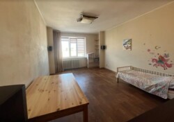 Здається 2-х кімнатна квартира в р-ні Вишенька. Все є, гарний стан. фото 9 Здається 2-х кімнатна квартира в р-ні Вишенька. Все є, гарний стан. фото 9