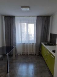 Оренда 3-кімнатної квартири на Урожаї, добрий стан, все є. фото 4 Оренда 3-кімнатної квартири на Урожаї, добрий стан, все є. фото 4