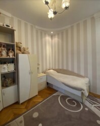 Здається 4-х кімнатна квартира в Центрі міста. Відмінний стан. фото 15 Здається 4-х кімнатна квартира в Центрі міста. Відмінний стан. фото 15