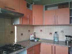 Здається 1-но кімнатна квартира в р-ні ринку Урожай. Все є. фото 3 Здається 1-но кімнатна квартира в р-ні ринку Урожай. Все є. фото 3