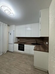 Здається 1-но кімнатна квартира в р-ні Академічний. Відмінний стан. фото 2 Здається 1-но кімнатна квартира в р-ні Академічний. Відмінний стан. фото 2