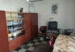 Здається 2-х кімнатна квартира в простому стані. Старе місто (масложир). фото 1 Здається 2-х кімнатна квартира в простому стані. Старе місто (масложир). фото 1