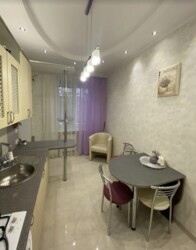 Здається 4-х кімнатна квартира в Центрі міста. Відмінний стан. фото 18 Здається 4-х кімнатна квартира в Центрі міста. Відмінний стан. фото 18