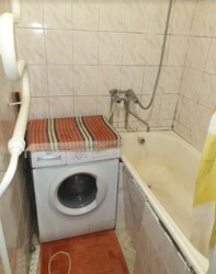 Здається 2-х кімнатна квартира в р-ні Вишенька. Простий житловий стан. фото 5 Здається 2-х кімнатна квартира в р-ні Вишенька. Простий житловий стан. фото 5