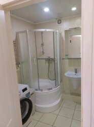 Здається 2-х кімнатна квартира в р-ні Вишенька. Відмінний стан. фото 15 Здається 2-х кімнатна квартира в р-ні Вишенька. Відмінний стан. фото 15