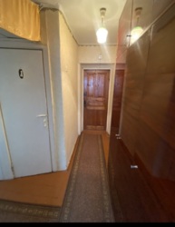 Здається 2-во кімнатна квартира з косметичним ремонтом в районі Площі Перемоги фото 2 Здається 2-во кімнатна квартира з косметичним ремонтом в районі Площі Перемоги фото 2