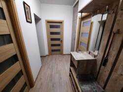 Здається 5-ти кімнатна квартира в Центрі міста. Добрий житловий стан. фото 2 Здається 5-ти кімнатна квартира в Центрі міста. Добрий житловий стан. фото 2