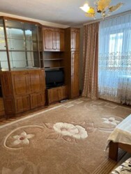 Здається 3-х кімнатна квартира у районі Слов'янки. Все є, житловий стан. фото 13 Здається 3-х кімнатна квартира у районі Слов'янки. Все є, житловий стан. фото 13