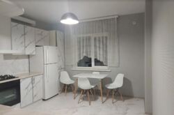 Довготривала оренда 2к квартири на 1-й пров. Київський, гарний стан. Замостянський район. фото 1 Довготривала оренда 2к квартири на 1-й пров. Київський, гарний стан. Замостянський район. фото 1