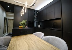   1-     Premier Tower  2