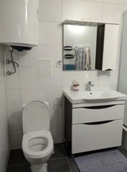 Здається 2-х кімнатна квартира в р-ні Вишенька. Все є. Нормальний стан. фото 2 Здається 2-х кімнатна квартира в р-ні Вишенька. Все є. Нормальний стан. фото 2