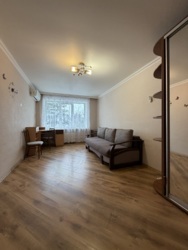 Оренда в центрі двухкімнатної квартири з АВТОНОМНИМ ОПАЛЕННЯМ фото 15 Оренда в центрі двухкімнатної квартири з АВТОНОМНИМ ОПАЛЕННЯМ фото 15