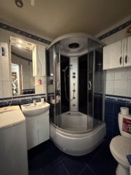 Оренда в центрі двухкімнатної квартири з АВТОНОМНИМ ОПАЛЕННЯМ фото 19 Оренда в центрі двухкімнатної квартири з АВТОНОМНИМ ОПАЛЕННЯМ фото 19