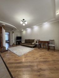 Оренда в центрі двухкімнатної квартири з АВТОНОМНИМ ОПАЛЕННЯМ фото 8 Оренда в центрі двухкімнатної квартири з АВТОНОМНИМ ОПАЛЕННЯМ фото 8