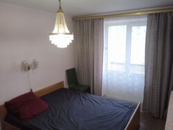 В оренду 3-кімнатна квартира вул. Г. Кондратьєва (ближче до Центру) фото 6 В оренду 3-кімнатна квартира вул. Г. Кондратьєва (ближче до Центру) фото 6