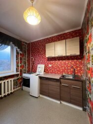 Оренда 1-кімнатної квартири по вул. Героїв Крут (Черепіна) фото 1 Оренда 1-кімнатної квартири по вул. Героїв Крут (Черепіна) фото 1