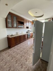 В оренду 3 кімнатна квартира по вул. Соборна фото 1 В оренду 3 кімнатна квартира по вул. Соборна фото 1