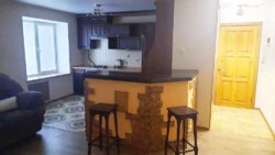 Здам 3-кімнатну квартиру по вул. Холодногірська фото 5 Здам 3-кімнатну квартиру по вул. Холодногірська фото 5