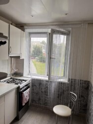 Здам 3-кімнату квартиру по вул. Металургів фото 1 Здам 3-кімнату квартиру по вул. Металургів фото 1