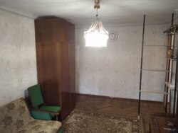 В оренду 3-кімнатна квартира вул. Г. Кондратьєва (ближче до Центру) фото 3 В оренду 3-кімнатна квартира вул. Г. Кондратьєва (ближче до Центру) фото 3