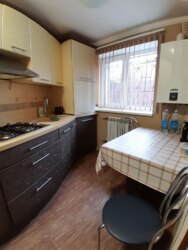 Здам 1-кімнатну квартиру в приватному секторі по вул. Водна (р-н Баси) фото 1 Здам 1-кімнатну квартиру в приватному секторі по вул. Водна (р-н Баси) фото 1