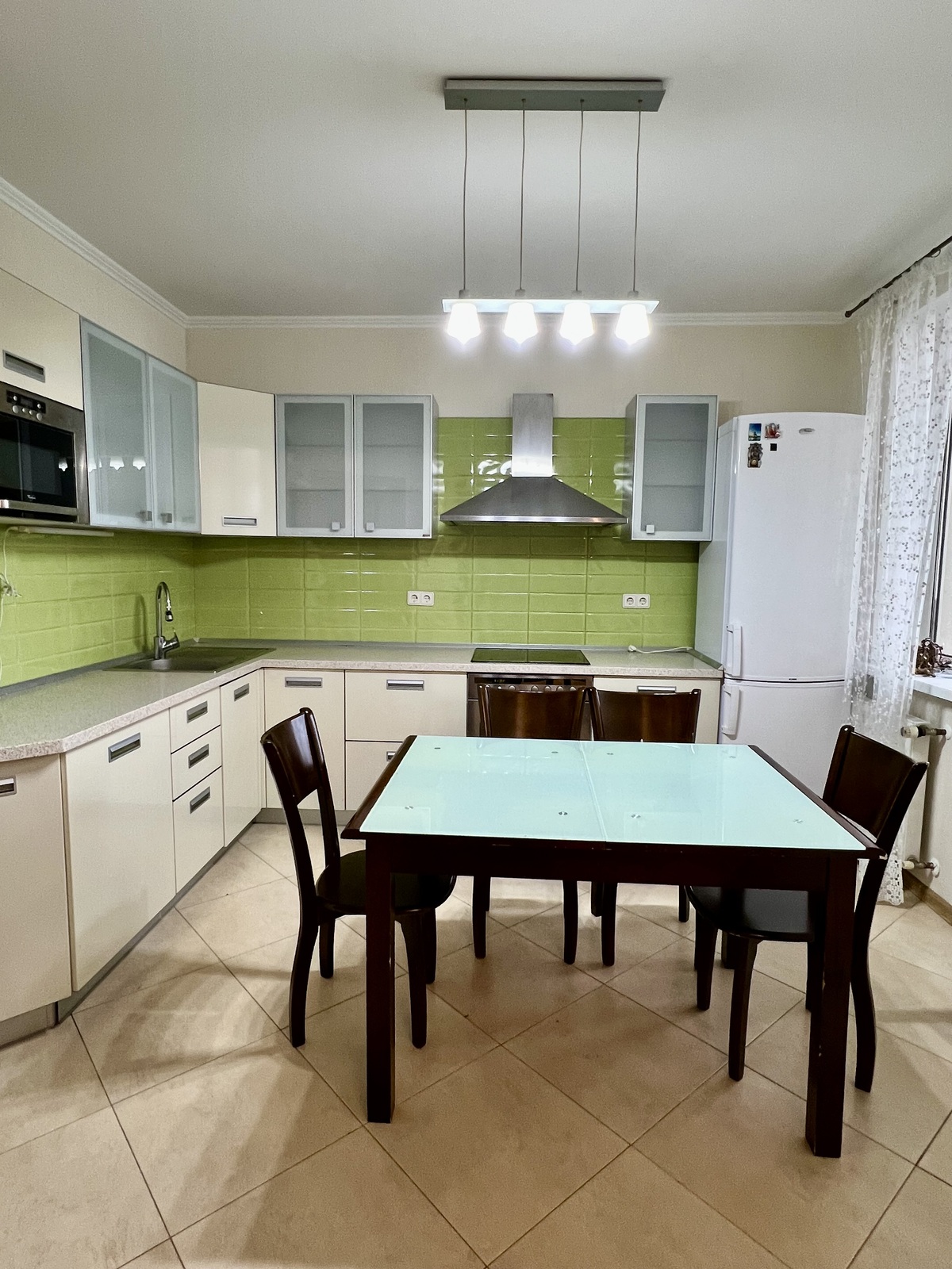 Здається квартира Київ, Подільський, Почайнинська, 25/49, м. Контрактова площа фото 1 Здається квартира Київ, Подільський, Почайнинська, 25/49, м. Контрактова площа фото 1