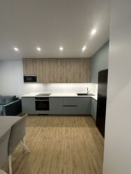   , ',    3
