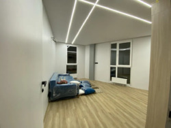 2 , ,  Paradise Avenue  6