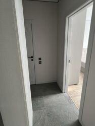   , ,    5