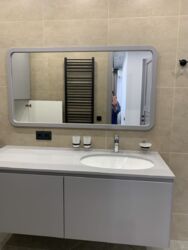   , ',    7