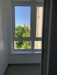   , ',    4